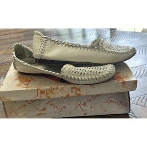 Gloria Vanderbilt White Woven Leather Loafers 7M Vintage‎ With Box